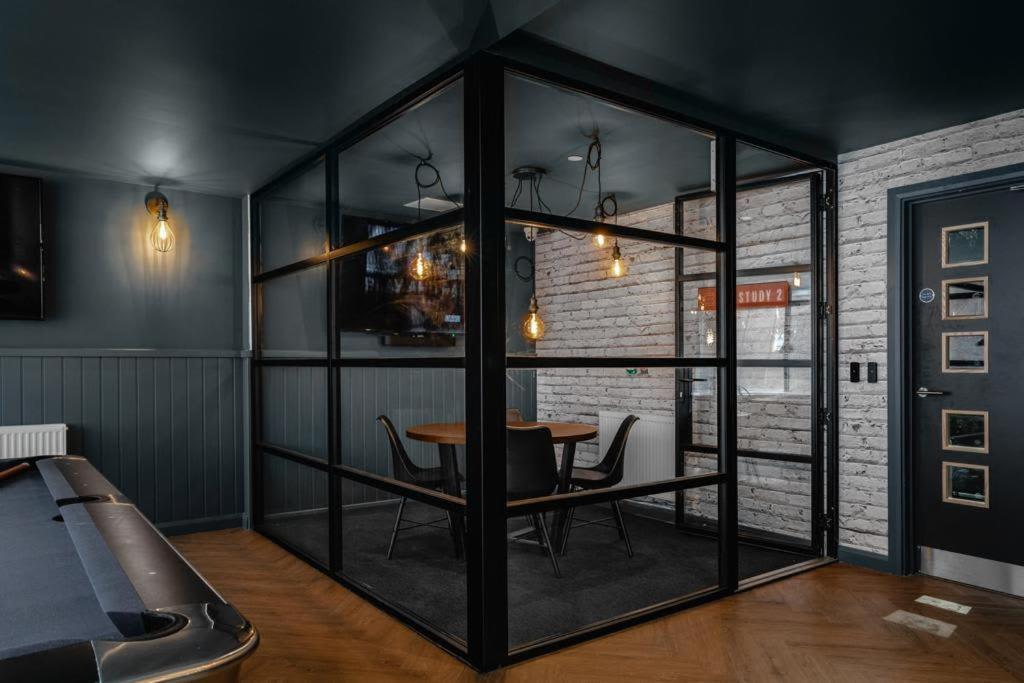 Cosy Ensuite Bedrooms At Electric Press Near Sheffield City Centre 部屋 写真